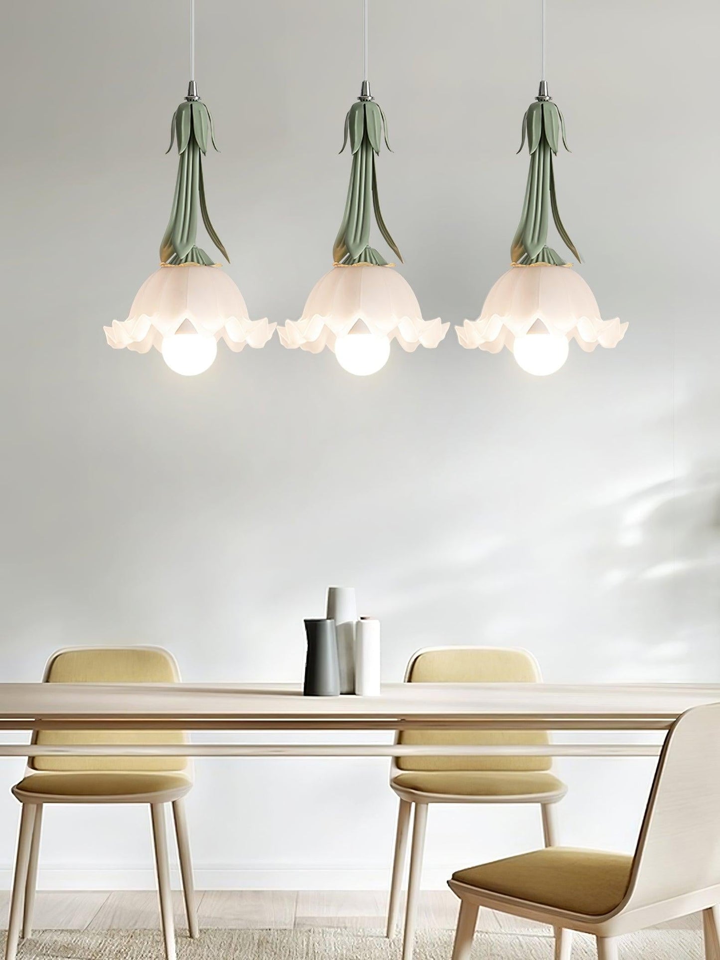 Pendant Light with Floral Motif – Romantic Hanging Light for Dining Room and Living Room